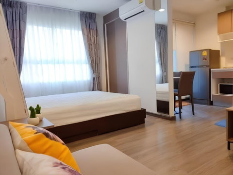 ✅ Cheap condo for sale, 0 meters from the BTS, fully furnished and electrical appliances ✅ The Trust Condo @ BTS Erawan
