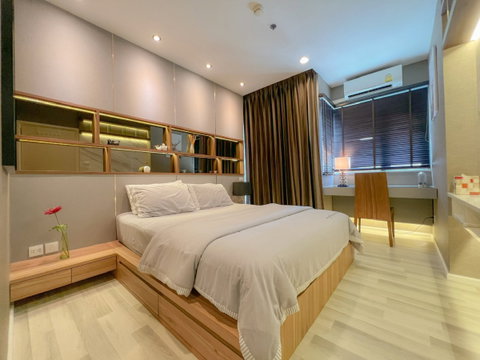 🔥 Condo for Sale The Key Sathorn - Charoenrat | Near BTS Surasak