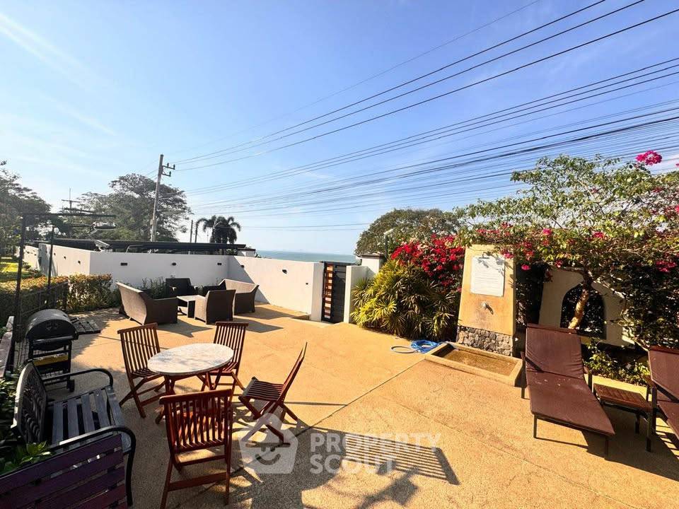 รูป คอนโดให้เช่า 2 ห้องนอน โครงการ Sunrise Beach Resort And Residence ใกล้ นาจอมเทียน สัตหีบ ชลบุรี (ID 2972409) - รูปที่ 5/23
