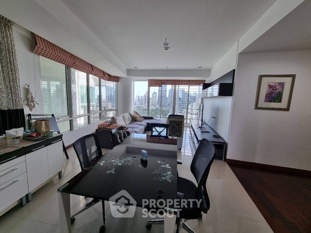 รูป คอนโดชั้นสูง 2 ห้องนอน 126 ตร.ม. บ้านราชประสงค์ ใกล้ BTS ราชดำริ 100 ม. (ID 2743918) - รูปที่ 1/7