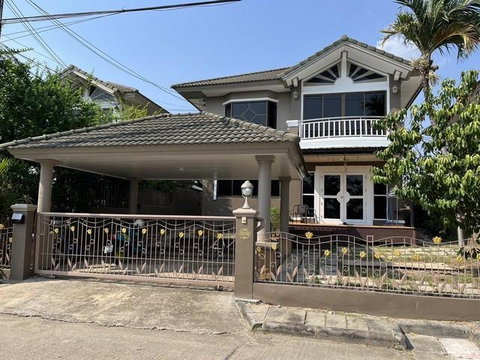 MHR159 ปล่อยเช่าบ้านเดี่ยว 2 ชั้น ศุภาลัยแกรนด์เลค สภาพดีมีสวนริมทะเลสาบ ทำเลดีใกล้นิคมอุตสาหกรรมลาดกระบัง และสนามบินสุวรรณภูมิ จอดรถ 2 คัน