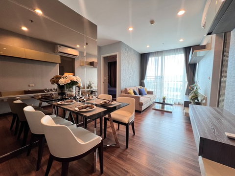 💥💥[เช่า] Condo Chewathai Interchange 2 Bed 53 ตร.ม. ชั้น 7 แต่งครบ ติดรถไฟฟ้า MRT เตาปูน สนใจ Line ID: @atfirm💥💥