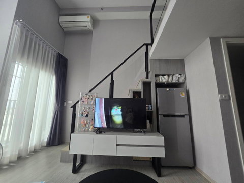 Urgent Sale!!! condominium at Origin Plug & Play Ramkhamhaeng Triple Station