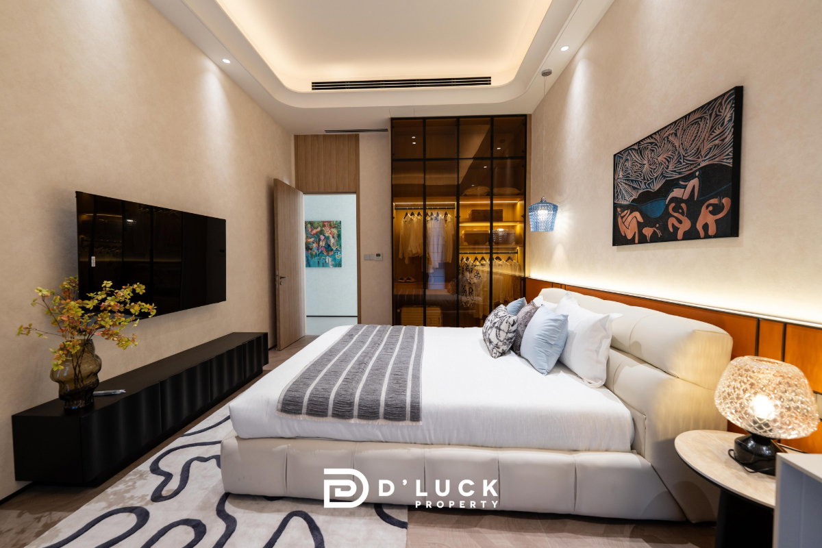 รูป ขายวิลล่าพูลวิลล่าหรู 3 ชั้น สไตล์ Modern Luxury ใกล้พัทยา วิวเขาชีจรรย์ - รูปที่ 11/44