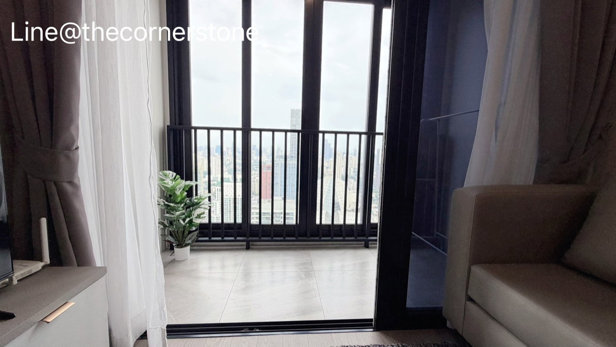 picture For Rent “𝐀𝐬𝐡𝐭𝐨𝐧 𝐀𝐬𝐨𝐤𝐞 ” 2 Bedrooms 1 Bathroom 38th Floor  - 11/25