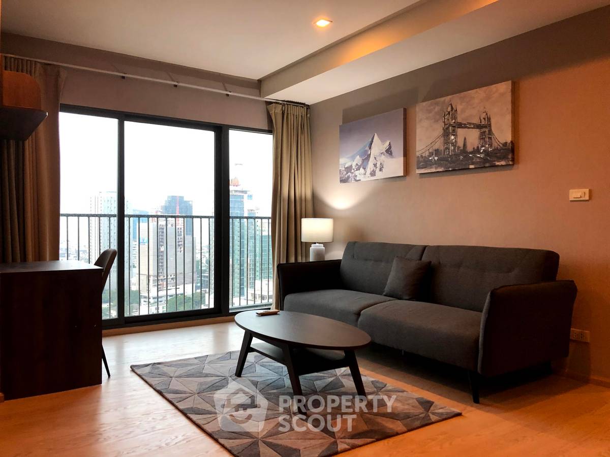 picture 1-BR Condo Noble Remix, High-Floor 23rd, 100m to BTS Thong Lor (ID 381954) - 6/12