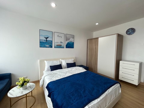 🌿 Comfortable Urban Living! Sukhumvit Plus Condo for Rent 1 Bedroom | 1 Bathroom | 30 sq.m. 11th Floor | Fully Furnished Only 15,000 THB/Month