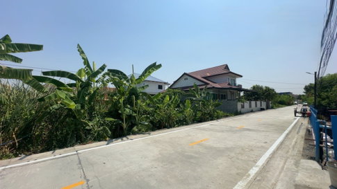 ขายที่ดิน 96 ตร.วา ทำเลบางบัวทอง ใกล้ ตลาดสมบัติบุรี ราคาต่อรองได้