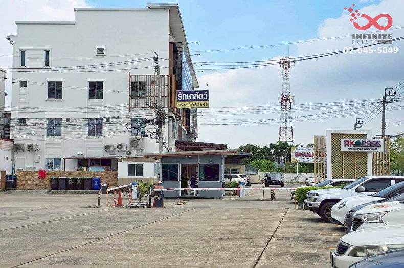 รูป ขายอาคารพาณิชย์ 4 ชั้น 2 คูหา 43.9 ตร.ว. หน้ากว้าง หมู่บ้านอาร์เค พาร์ค ถนนหทัยราษฎร์ - รูปที่ 11/11