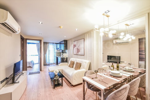 🔥Available Now🔥 Altitude Chula Samyan 2B1B 43sqm. Just 33K/Month Call Ms.Angel(Aumi)0658209572