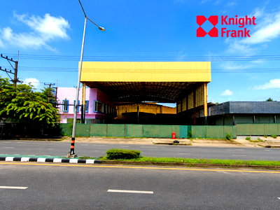 ขายโรงงาน : ขายที่ดินพร้อมอาคาร 7 ไร่ ติดถนนชยางกูร อำเภอเมืองอำนาจเจริญ จังหวัดอำนาจเจริญ