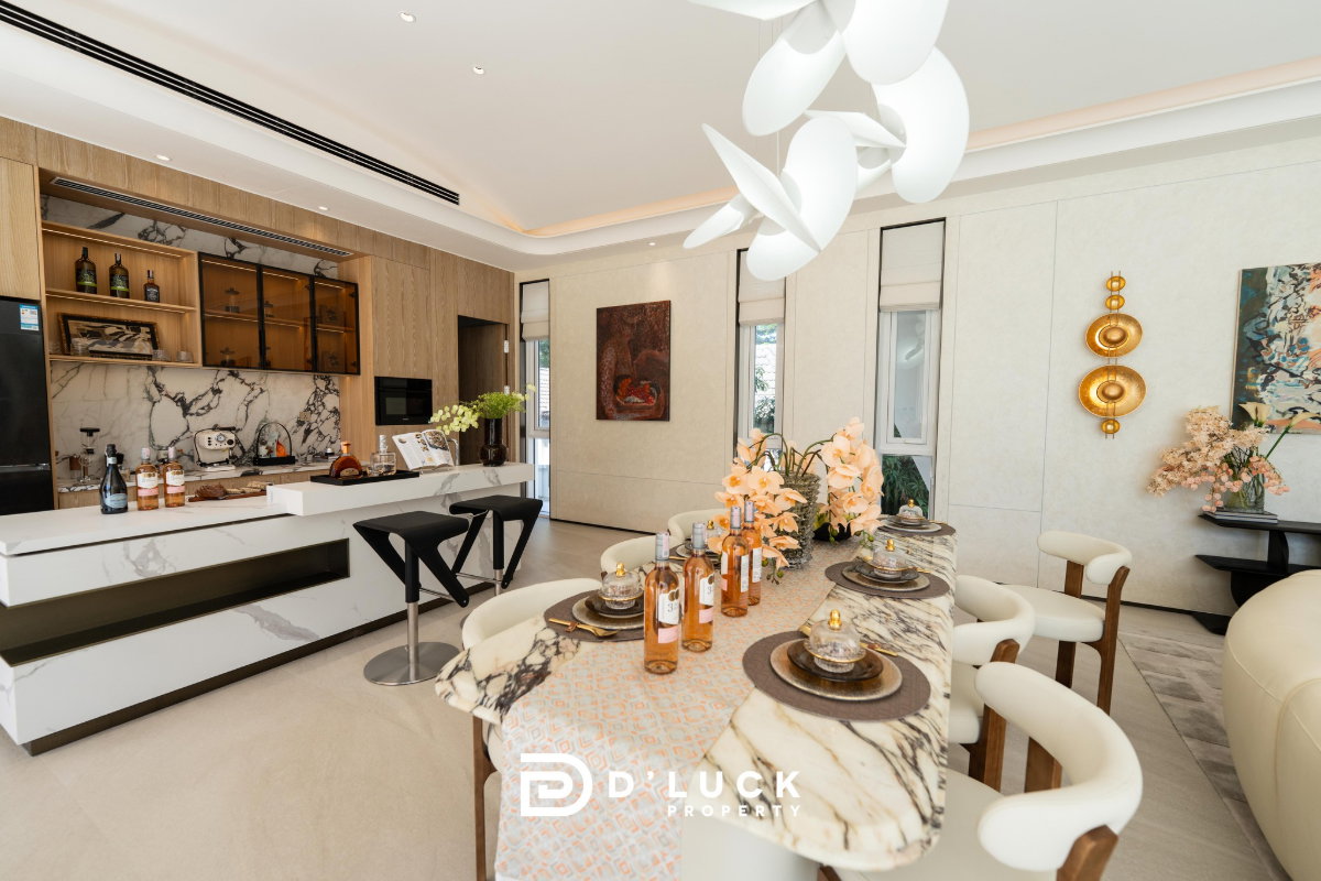 รูป ขายวิลล่าพูลวิลล่าหรู 3 ชั้น สไตล์ Modern Luxury ใกล้พัทยา วิวเขาชีจรรย์ - รูปที่ 3/44
