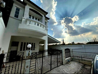 Townhouses for sale Bangkok : ⭐✨TH-017 Townhome for Sale – Busarin Saimai✨⭐