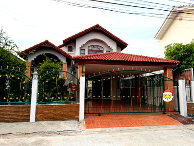บ้านเดี่ยวให้เช่า : 🏡 ให้เช่าบ้านเดี่ย ว60 ตร.วา หมู่บ้านชวนชื่น รามอินทรา – วัชรพล 3 ห้องนอน 2 ห้องน้ำ บรรยากาศร่มรื่น เงียบสงบ ใกล้ BTS เพียง 1.5 กม. 