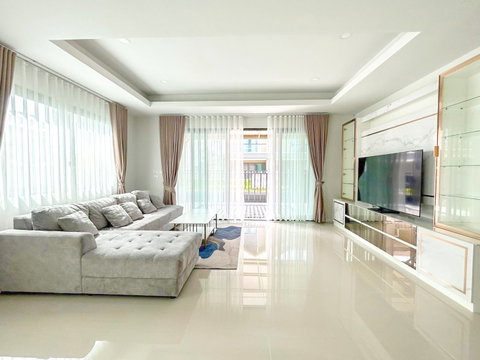 House for Rent Nong Pla Lai East Pattaya
