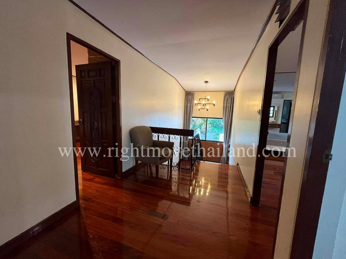 picture Rare Large Plot House for Sale – Pattanakarn 30 - 14/21