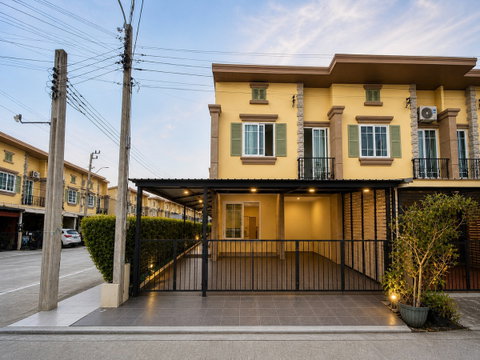 โกลเด้นทาวน์ อ่อนนุช–พัฒนาการ 27 ตร.ว. 4นอน รีโนเวทแล้ว_BL206