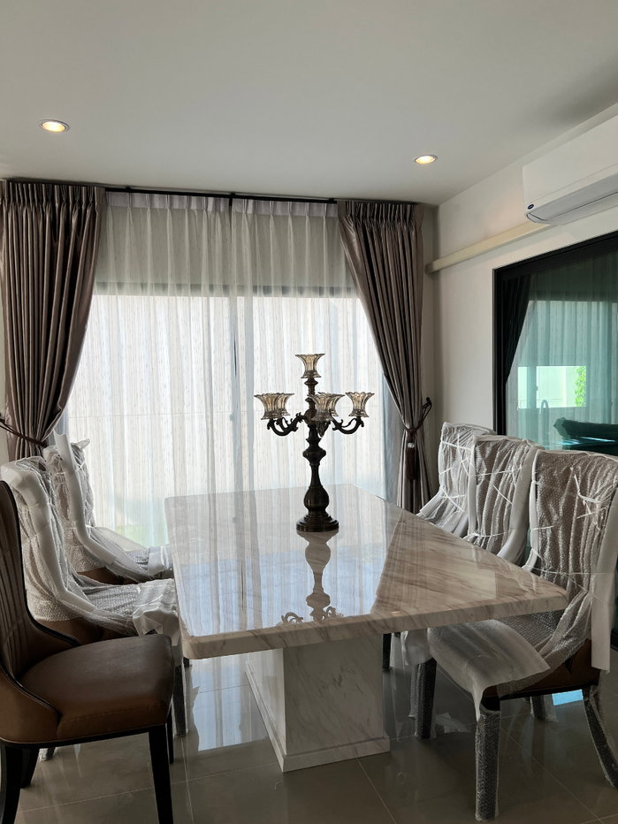 รูป 🏡✨ ให้เช่าบ้านเดี่ยว 2 ชั้น — เศรษฐสิริ พัฒนาการ 📍 บ้านหลังมุม พื้นที่กว้าง มีสนามร่มรื่น เลี้ยงสัตว์ได้ เหมาะสำหรับครอบครัว - รูปที่ 2/14