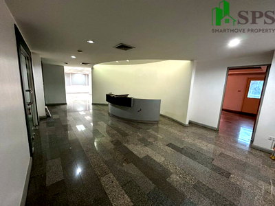 Office for rent : Office Space for Rent 250 Sq.M. Near BTS Thonglor (SPSEVE1965)