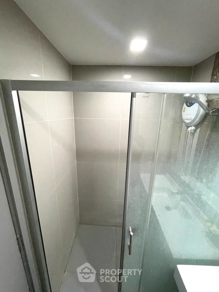 รูป คอนโด 2 ห้องนอน Ideo Sathorn-Wongwian Yai ใกล้ BTS วงเวียนใหญ่ 200 เมตร 📍 (ID 2975778) - รูปที่ 13/14