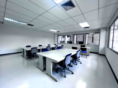 สำนักงานให้เช่า : WS7682 🏢✨ YADA OFFICE FOR RENT | สำนักงานให้เช่าติดรถไฟฟ้า BTS ✨🏢 เพียง 69,000 บาท/เดือน