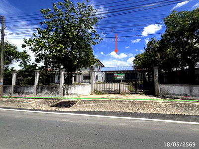 Houses for sale : HOME 330 Sq.w. Doembang Nangbuat Suphanburi for 9.7M