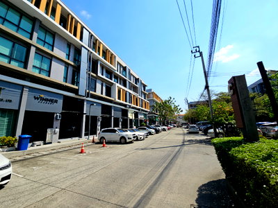 โฮมออฟฟิศให้เช่า : ให้เช่าโฮมออฟฟิศ Nirvana@Work ลาดพร้าว-เกษตรนวมินทร์ 4.5 ชั้น (26.3 ตร.ว.) 