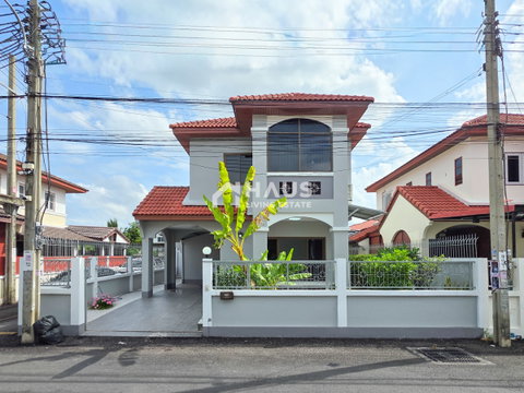 Beauty House 4 / 3 Bedrooms #HRP2080