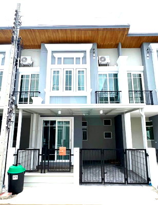 Townhouses for rent Bangna Commercial College : 📌 For Rent 2-story Townhouse GOLDEN TOWN SUKHUMVIT - LASALLE 2 bedroom 2 bathroom