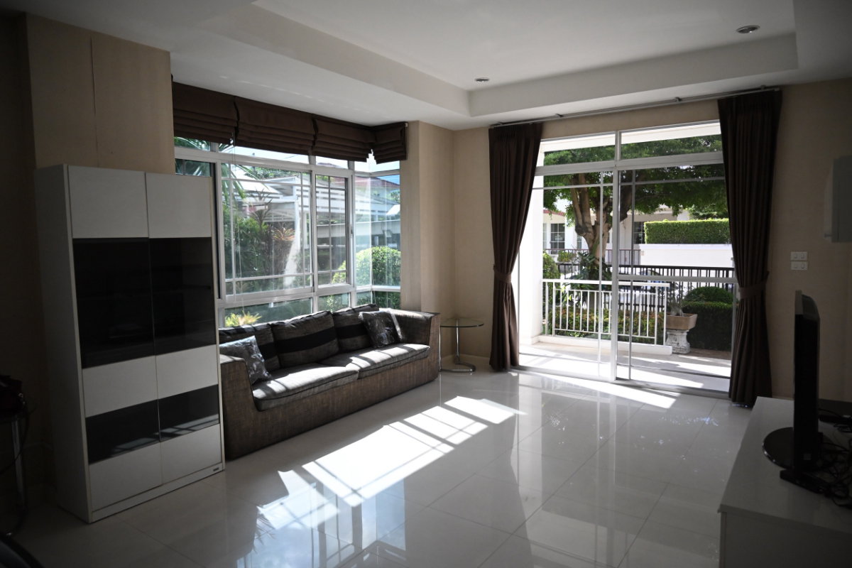 รูป ขายบ้านเดี่ยวสองชั้น พร้อมอยู่ รวมเฟอร์นิเจอร์ หมู่บ้านสีวลี ราชพฤกษ์ จ.เชียงใหม่ ใกล้สนามบิน (H475) T.0946511456 - รูปที่ 6/16