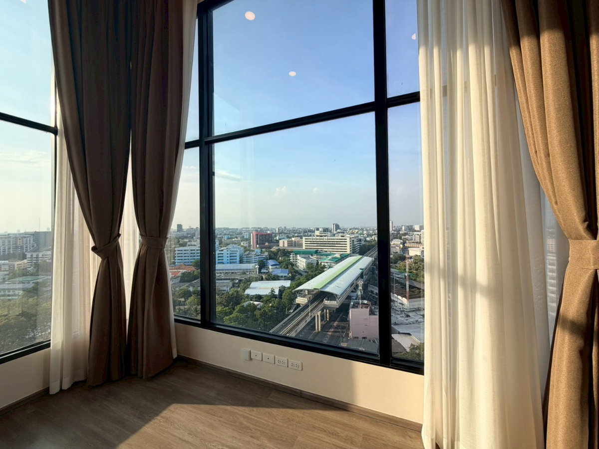 picture 🌿 For Rent 💸 Rent 36,000/month* 🌃 So origin kaset interchange  - 12/13