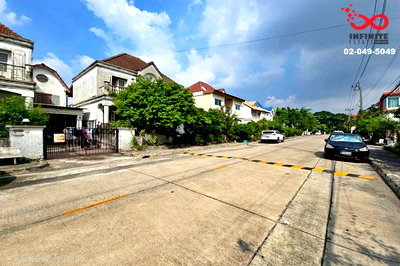 บ้านเดี่ยว ถนนสุวินทวงศ์ : ขายบ้านเดี่ยว 2 ชั้น 63 ตร.ว. ฟอเรสปาร์ค รามคำแหง 196 มีนบุรี ใกล้รถไฟฟ้า