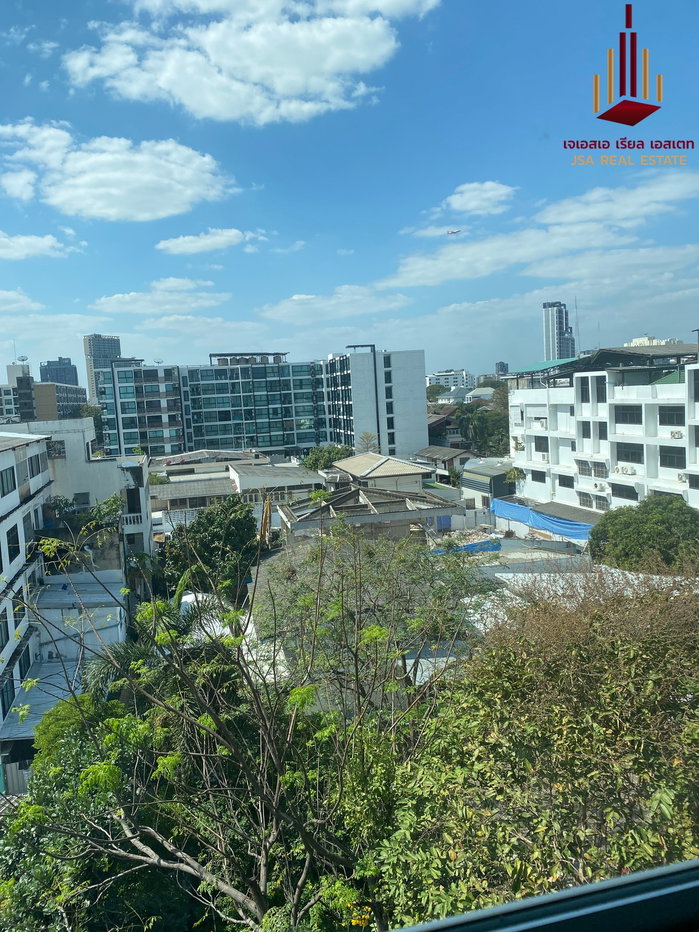 picture ✨ For Sale: U Ratchayotin Condo ✨ 💰 Only 3,050,000 THB - 4/5