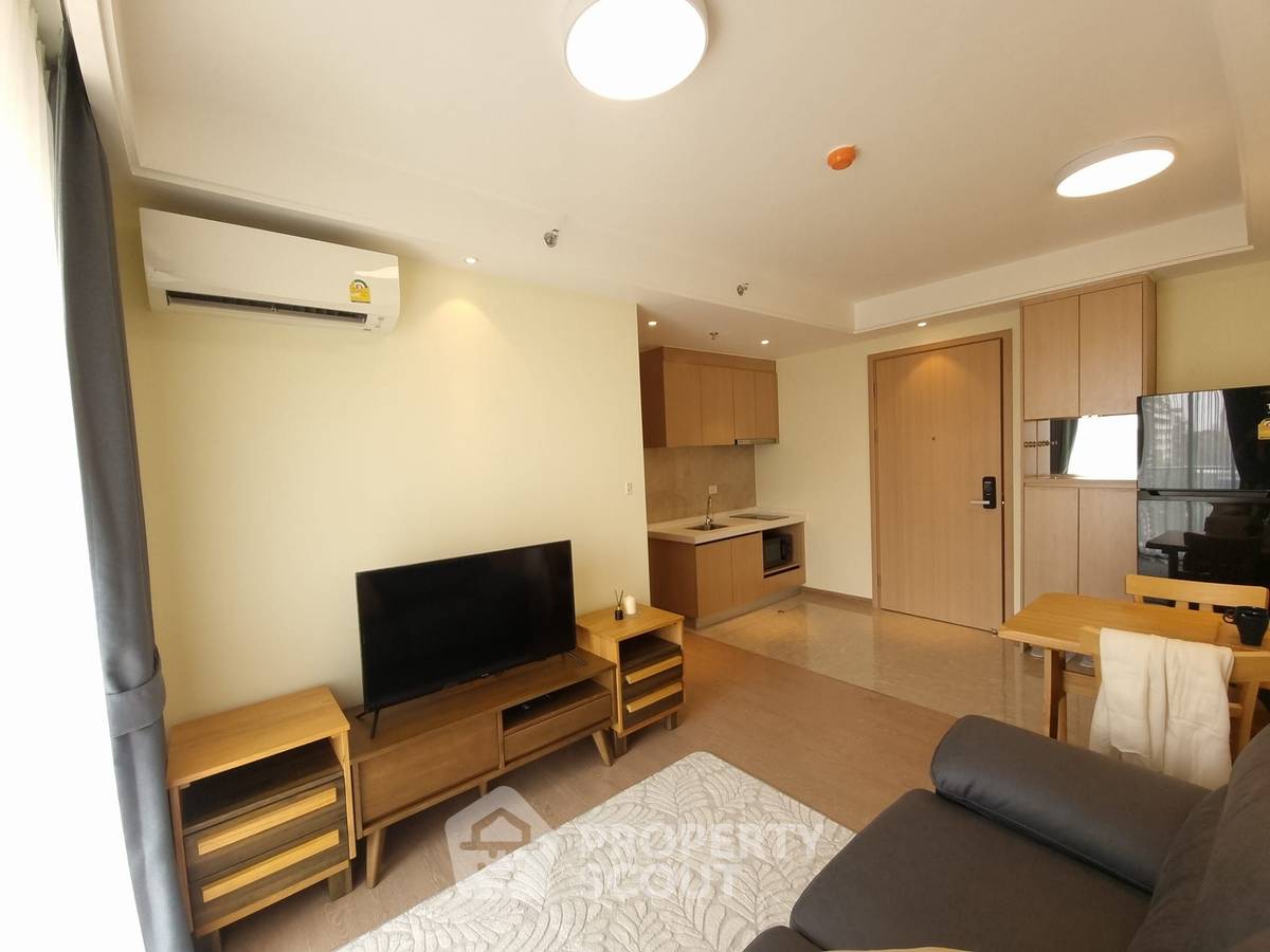 รูป คอนโด 1 ห้องนอน ขาย Regal Sathon-Naradhiwas ใกล้ทุ่งมหาเมฆ สาธร (ID 1490466) - รูปที่ 6/10