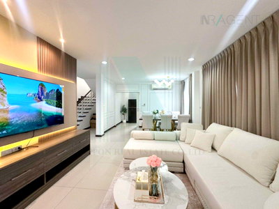 บ้านเดี่ยว นนทบุรี : ขายบ้านเดี่ยว โครงการ ซื่อตรง โคซี่ ทาวน์โฮม บางบัวทอง - 340 2 ชั้น 4 ห้องนอน 3 ห้องน้ำ