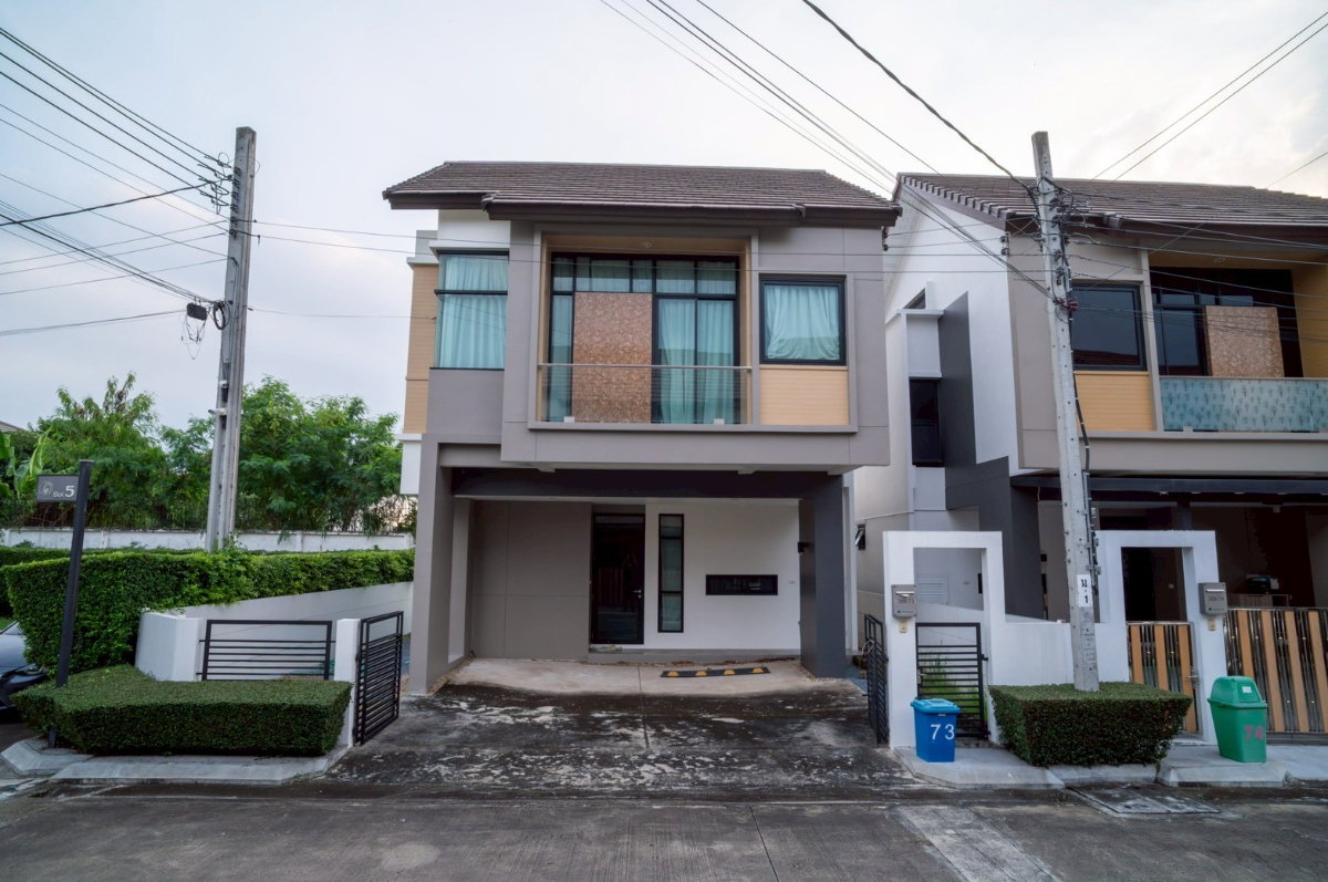 รูป ให้เช่า บ้านเปี่ยมสุข แจ้งวัฒนะ-ศรีสมาน 3 นอน พร้อมอยู่_BL212 - รูปที่ 1/21
