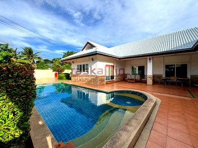 Houses for sale : Pool Villa at Impress House Pattaya | 676 SQ.M. Land | Private Pool | Only 9.999 MB