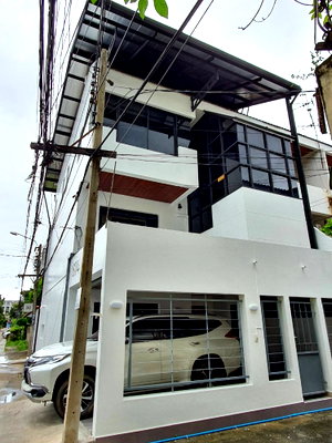 เช่าทาวน์โฮม แม็คโคร ฟู้ดเซอร์วิส สุขุมวิท 71 : เช่าทาวน์เฮาส์ ซอยสุขุมวิท 71 พระโขนง เอกมัย