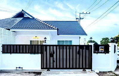 ทาวน์โฮม พิพิธภัณฑ์ยางพารา  : Semi-Detached House for Sale Khao Noi Pattaya