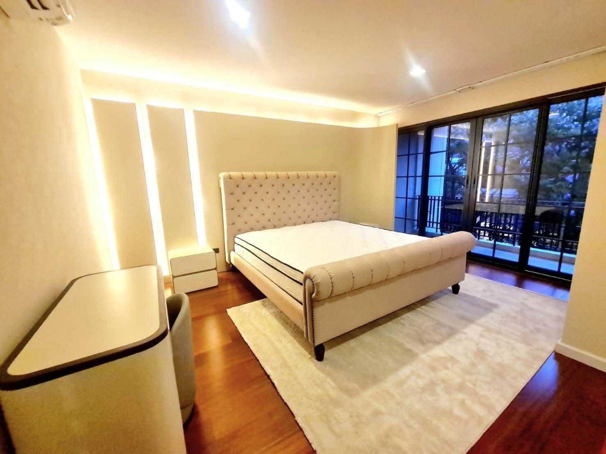 รูป 🔥 Quarter 31 - 4 Bedrooms for RENT ONLY 250K 🔥 - รูปที่ 8/17