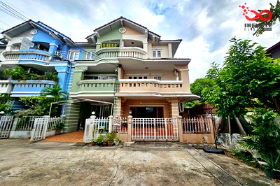 ทาวน์โฮม สถานีรถไฟฟ้าแจ้งวัฒนะ-ปากเกร็ด 28 : ขายทาวน์โฮม 3 ชั้น หลังริม นันทนาการ์เด้น ถนนแจ้งวัฒนะ ใกล้ MRT-ทางด่วน 