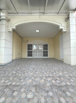 ทาวน์เฮ้าส์ 5 ห้องนอน ขนาด 230 ตร.ม. ศาลาธรรมสพน์ ทวีวัฒนา (ID 2966082)