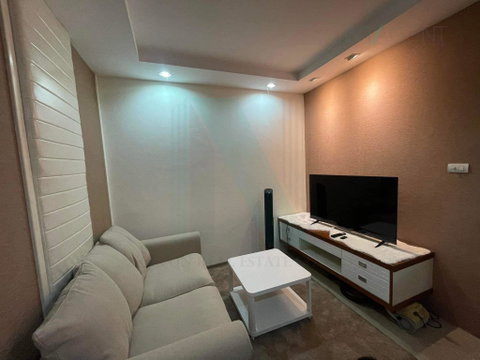 ให้เช่าคอนโด กลางกรุง รีสอร์ท รัชดา 7 อาคาร B1 ชั้น 5 1 ห้องนอน ขนาด 36.00 ตรม ใกล้ โรบินสัน