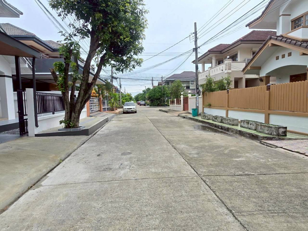 รูป หมู่บ้าน ฟลอล่าวิลล์ สุวินทวงศ์ 38 - รูปที่ 19/21