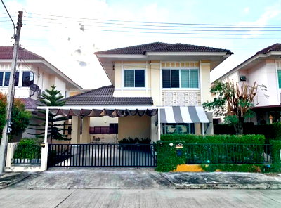 เช่าบ้านเดี่ยว พรีเมี่ยม เอาท์เล็ท เชียงใหม่ : ให้เช่า บ้านเดี่ยว 2 ชั้น 3 ห้องนอน โครงการดีญ่าวาเล่ย์หางดง เชียงใหม่ ใกล้สนามบิน (R1218) T.0946511456