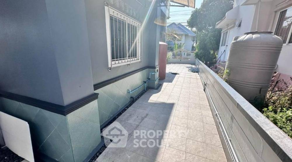 รูป บ้าน 3 ห้องนอน 204 ตร.ม. พร้อมเลี้ยงสัตว์ได้ ใกล้ท่าข้าม บางขุนเทียน (ID 1506869) - รูปที่ 11/17