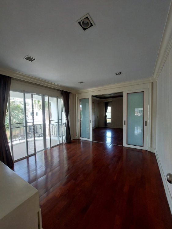 รูป บ้านหรูสำหรับคนที่คู่ควรกับรางวัลชีวิต Grand Bangkok Boulevard ปิ่นเกล้า - รูปที่ 3/11