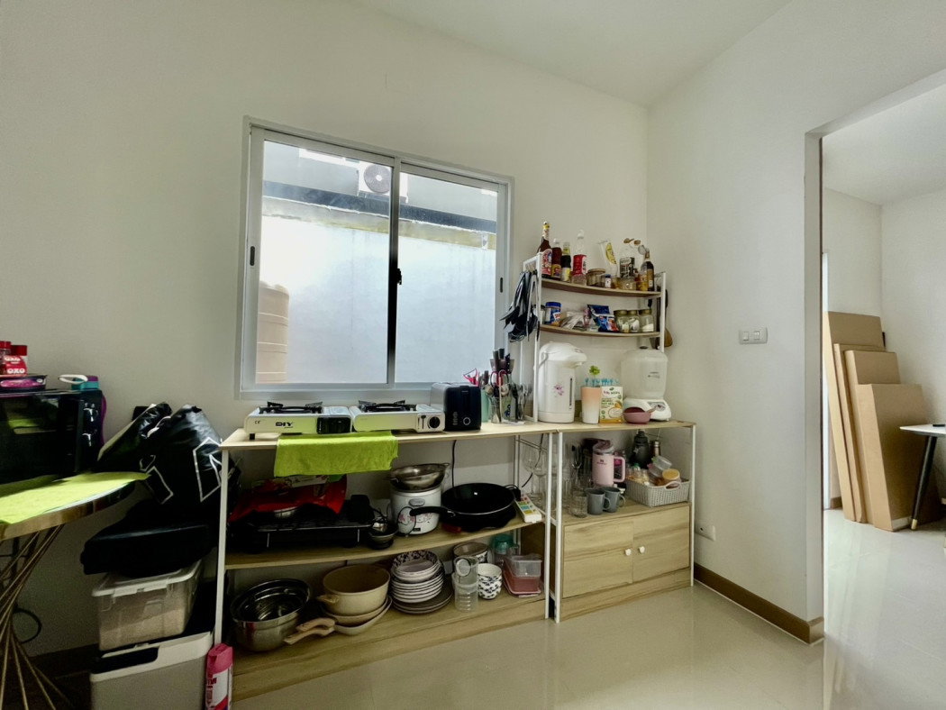 รูป ให้ เช่าทาวน์เฮาส์ 2 ชั้น ไอเคเปน สุขุมวิท 76 ใกล้ BTS แบริ่ง-สำโรง เพียง 10 นาที **เฟอร์นิเจอร์ครบ** - รูปที่ 10/12