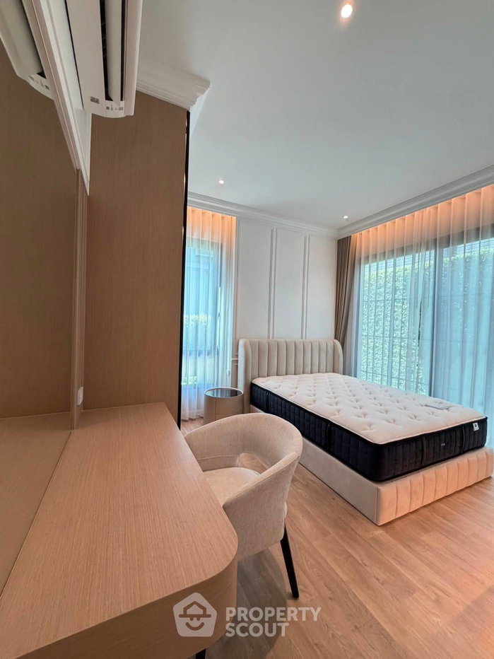 รูป บ้านเช่า 4 ห้องนอน โครงการ ณรินสิริ พระราม 9-กรุงเทพกรีฑา ใกล้สะพานสูง (ID 2975720) - รูปที่ 11/27