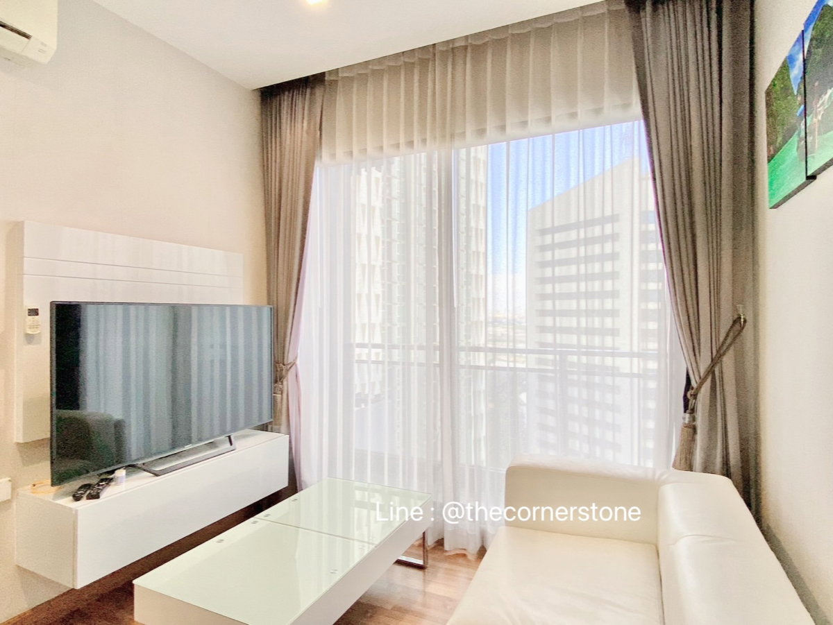 รูป ให้เช่า❗️" 𝐈𝐕𝐘 𝐀𝐦𝐩𝐢𝐨 "  𝟐𝟓,𝟎𝟎𝟎 บาท 1 ห้องนอน  44 ตร.ม. ใกล้ MRT-ศูนย์วัฒนธรรมฯ [ 250577 ] - รูปที่ 2/24